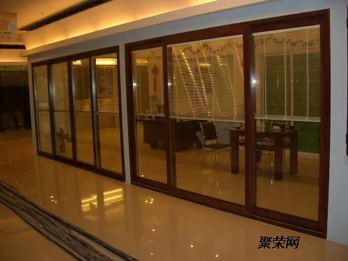 太原安裝玻璃隔斷免費設(shè)計定做玻璃鏡子